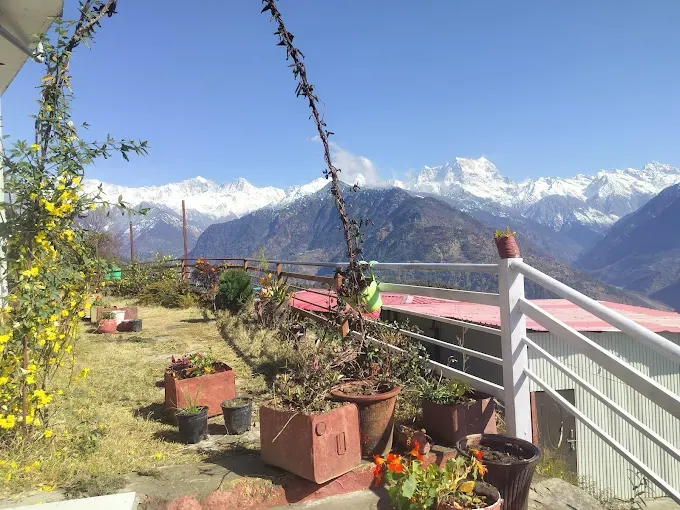 MahaGauri Hotel & Resort, Guptkashi