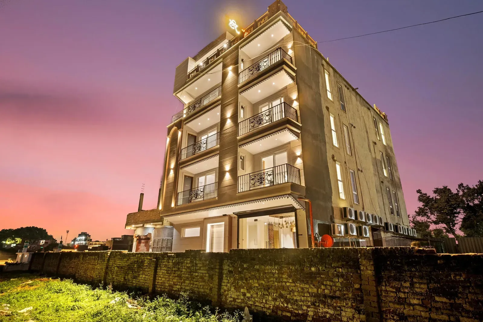Hari Om Residency