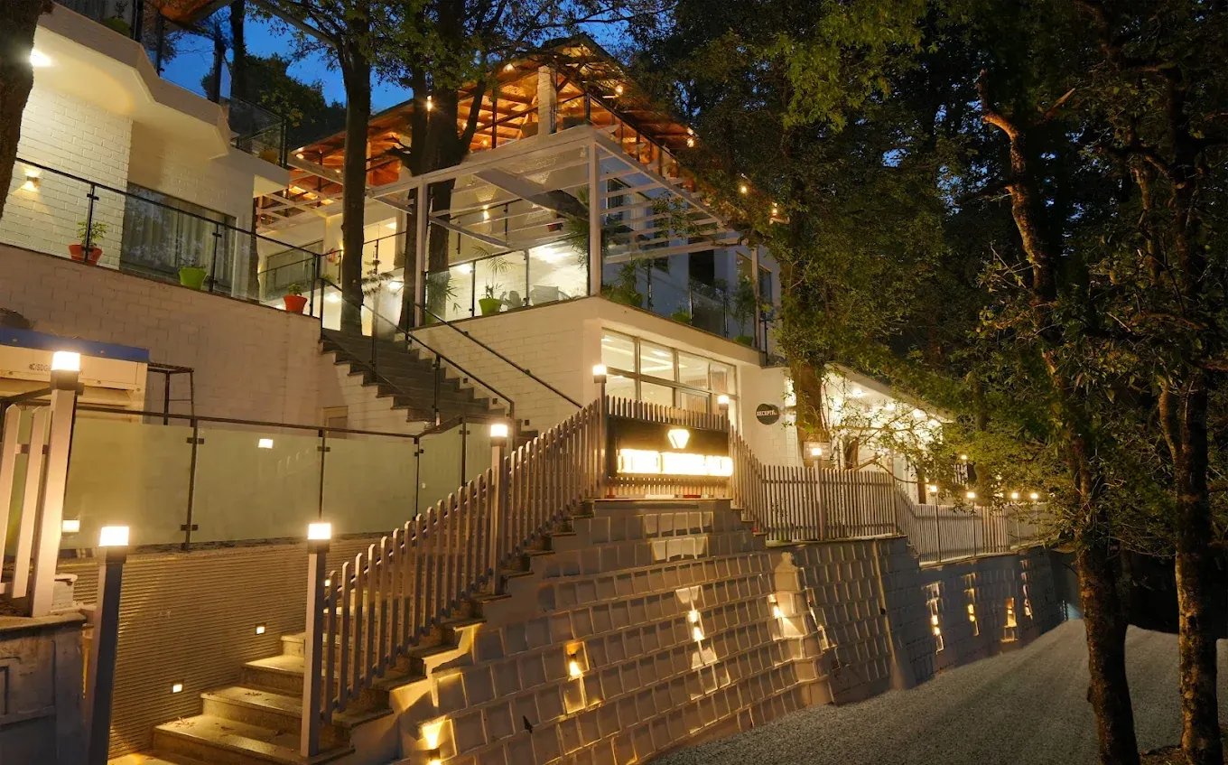 Hotel DLS Emerald
